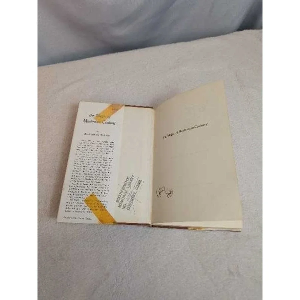 Vintage The Magic of Mushroom Cookery 1971 Cookbook Kay Shaw Nelson